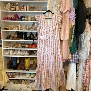 GAL MEETS GLAM ROSE FLORAL DRESS